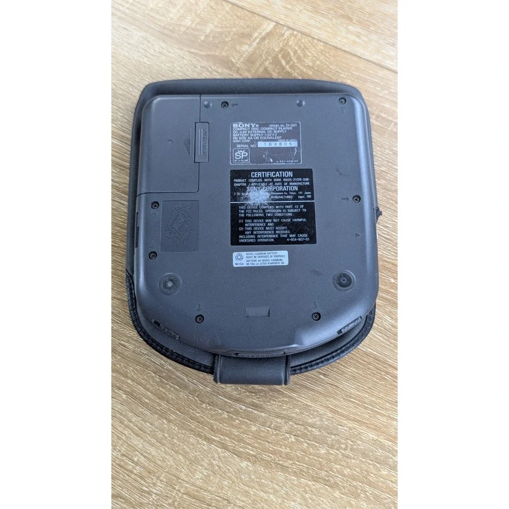 Sony Discman D-321 CD Player TESTED WORKING damaged AVLS Function *READ*